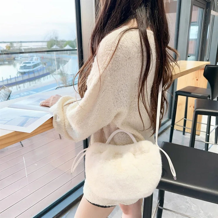 Cute Soft Fluffy Faux Fur Fashion Handbag Shoulder & Crossbody Bag