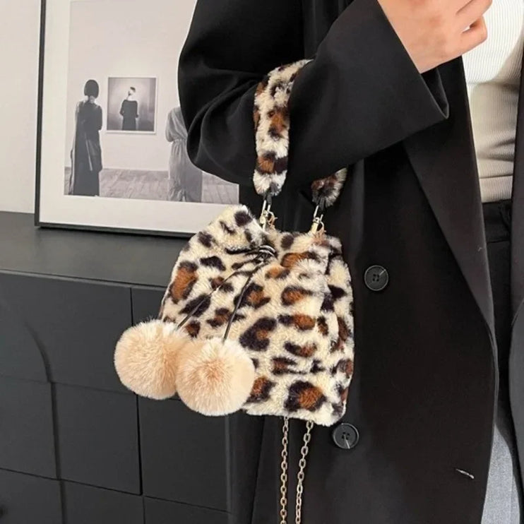 Chic Stylish Leopard Print Soft Plush Fashion Handbag Shoulder & Crossbody Bag