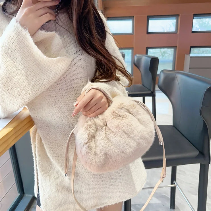 Cute Soft Fluffy Faux Fur Fashion Handbag Shoulder & Crossbody Bag