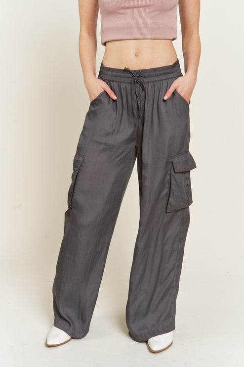 Comfort Fit Cargo Pull-On Pants with Elastic Waist