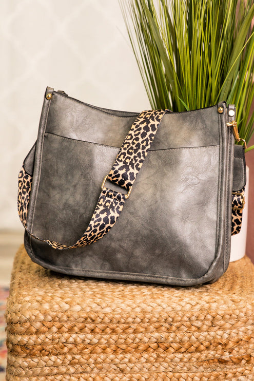 Trendy Vegan Leather Crossbody Handbag with Leopard Strap