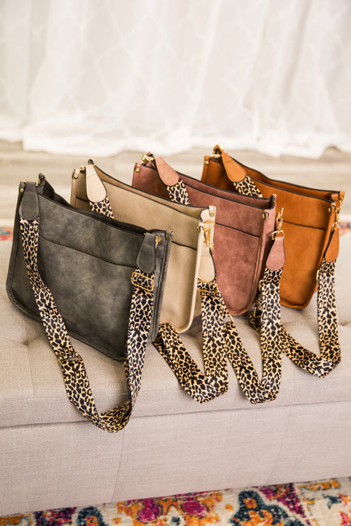 Trendy Vegan Leather Crossbody Handbag with Leopard Strap